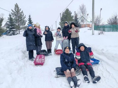 Олы Шырдан авылы мәдәният йорты хезмәткәрләре балалар өчен чын бәйрәм оештырды