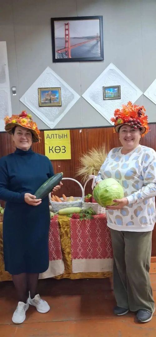 Олы Шырдан мәдәният йортында «Алтын көз нигъмәтләре» дип исемләнгән бәйрәм кичәсе узды