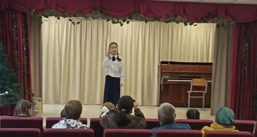 Әйшә гимназиясендә «Әбием, әбекәем» дип исемләнгән җылы һәм күңелле кичә узды
