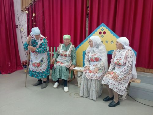 Күгәй авылында Өлкәннәр көненә багышланган «Минем елларым – минем байлыгым!» исемле чара узды