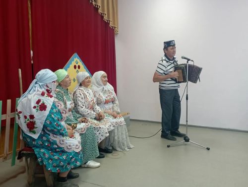 Күгәй авылында Өлкәннәр көненә багышланган «Минем елларым – минем байлыгым!» исемле чара узды