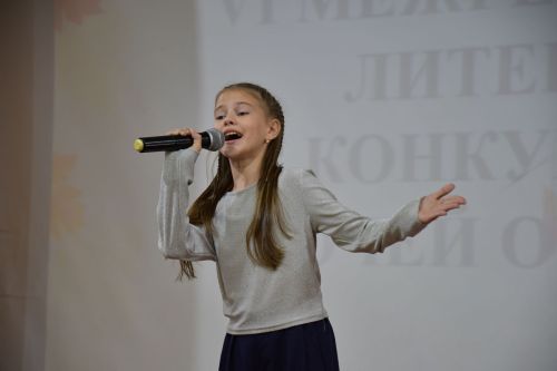 «Очей очарование»: шигърият телләрне һәм төбәкләрне берләштерә