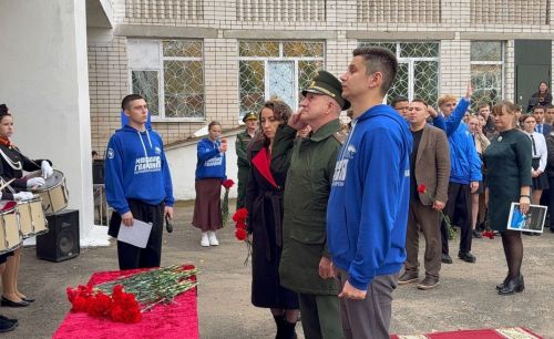 7нче лицейда ике герой истәлегенә хәтер билгеләре ачылды
