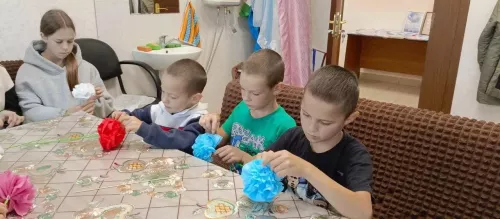 Бакырчы мәдәният йортында Укытучылар көне уңаеннан балалар өчен үзенчәлекле мастер-класс узды