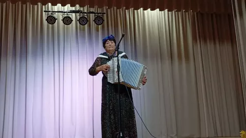 Мулла Илендә гармунчы Камил Хәлиуллинны искә алу кичәсенә багышланган хәйрия концерты узды