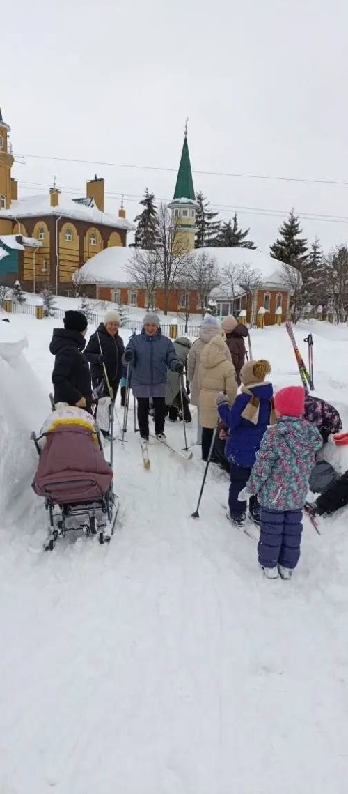 Бакырчы авылында алтынчы тапкыр Рафыйк һәм Рәшит Бәхтияровлар истәлегенә багышланган чаңгы ярышы узды