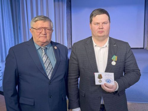 Коллективу POZIS вручили медаль