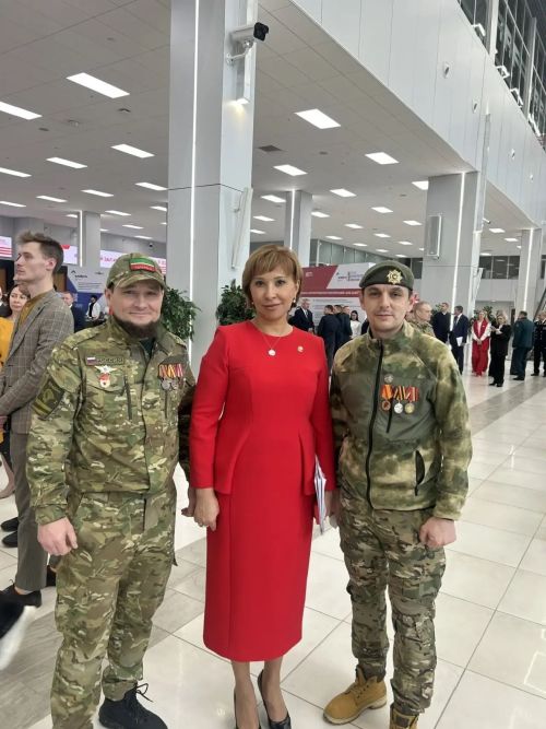 Ватанны саклаучылар көне уңаеннан Казань Экспо мәйданында тантаналы чара узды