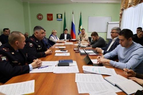 Михаил Афанасьев: «Максатыбыз – район юлларын хәвефсез итү»