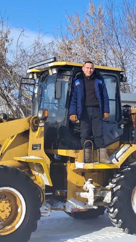 Олы Шырдан авылы халкы аталы-уллы Фәрит һәм Алмаз Гыйсмәтуллиннарга рәхмәт җиткерә