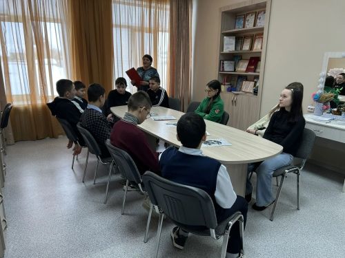 Татар Танаенда «Яшьләр арасында экстремистик күренешләрне профилактикалау» темасына әңгәмә узды