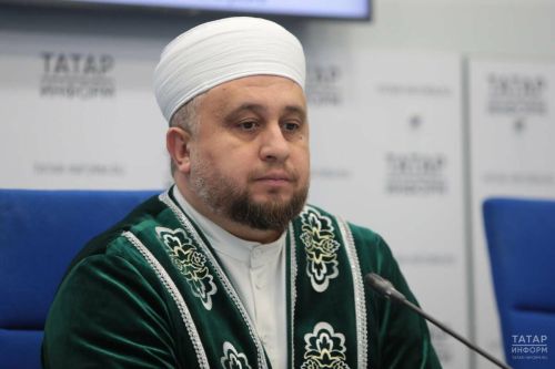 Казан имамы: кешене чит җирдә күмүнең хөкемен аңлатты