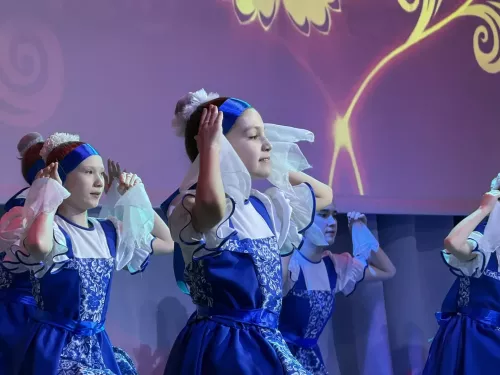 Яшел Үзәннең Мәдәни үсеш үзәгендә 8 Март — Халыкара хатын-кызлар көненә багышланган бәйрәм концерты узды