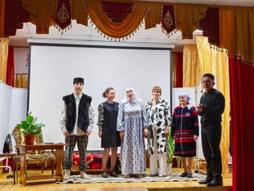 Театр яктылыкка, нурга илтә: үзешчән театраль коллективларның II район смотр-конкурсы узды