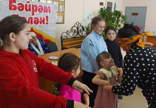 Олы Якедә «Дәү әни һәм мин» дигән бәйге узды