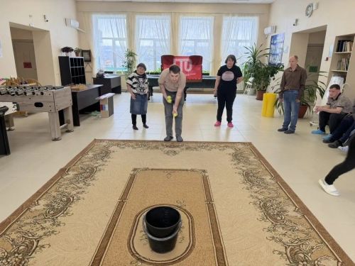 Спорт чикләрне белми: «Идел» инвалидларны социаль тернәкләндерү республика үзәгендә ГТО нормативлары тапшырылды