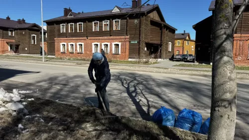 Шәһәребезнең матурлыгы — безнең кулларда