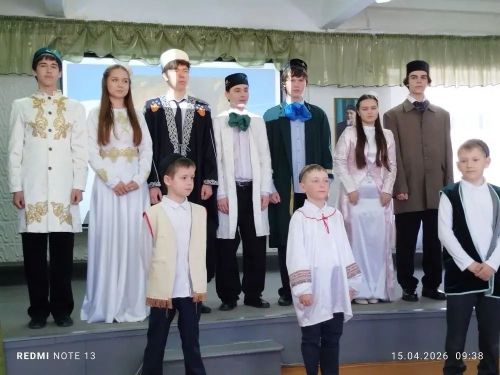 Яшел Үзәннең 16нчы мәктәбендә V төбәкара Равил Сәйфетдинов укулары узды