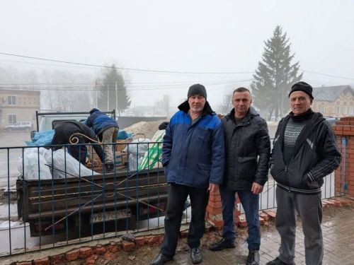 Норлат «Өмет» волонтерлары 116нчы гуманитар йөкне фронтка җибәрде