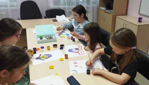 Күгәй авылында Бөек Ватан сугышы геноциды корбаннарын искә алуга багышланган рәсем конкурсы узды