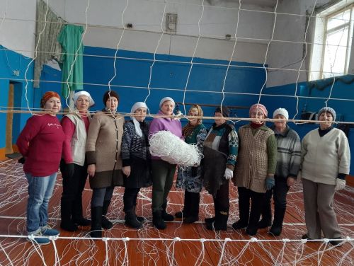 Тылда да эш туктамый