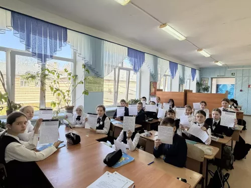Әйшә гимназиясе Бөтендөнья «Татарча диктант» акциясендә катнашты