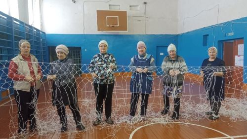 Тылда да эш туктамый