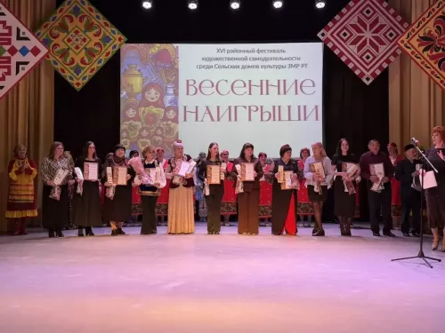 Васильевском Доме культуры прошёл Гала-концерт XVI районного фестиваля художественной самодеятельности «Весенние наигрыши»