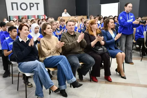Яшел Үзәндә «Яшь Гвардия»нең җирлек бүлекчәсе отчет-сайлау конференциясе узды
