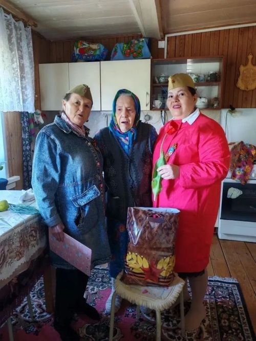 Бөек Җиңүнең 81 еллыгы: Олы Шырданда сугыш елы балаларын хөрмәтләделәр