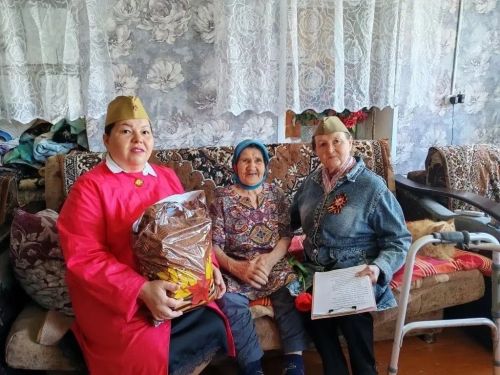 Бөек Җиңүнең 81 еллыгы: Олы Шырданда сугыш елы балаларын хөрмәтләделәр