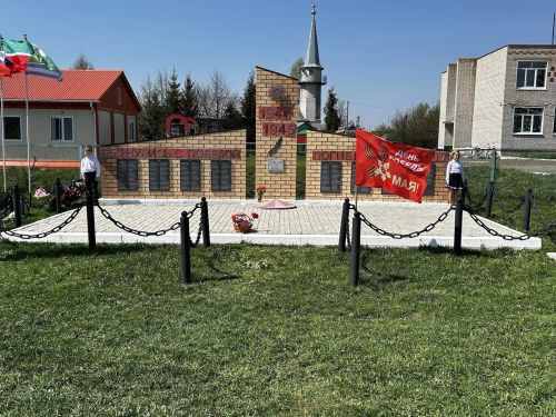 Татар Танае авылында «Балаларга сугыш турында укыйбыз» акциясе узды