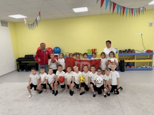 Нәниләр ГТО тапшыра: 52нче балалар бакчасында спорт бәйрәме узды