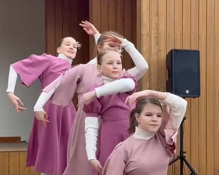 «Каенлык аланында» Яз һәм Хезмәт бәйрәме узды