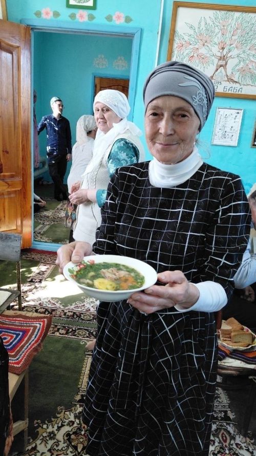Татар Наратлысында «Сугыш чоры балалары» истәлек такталары һәм Дан аллеясы ачылды