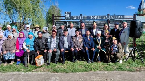Татар Наратлысында «Сугыш чоры балалары» истәлек такталары һәм Дан аллеясы ачылды