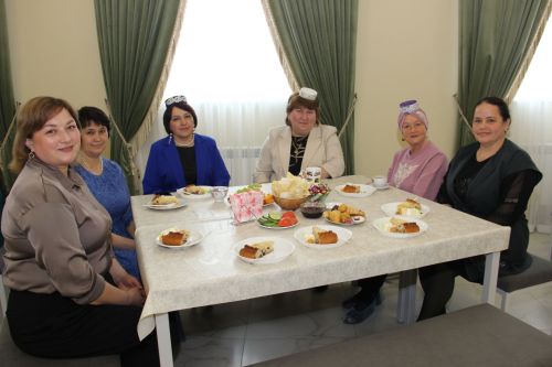 «Тукай безнең йөрәкләрдә»: Олы Ачасырда Г.Тукайның 140 еллыгы уңаеннан әдәби-музыкаль кичә узды