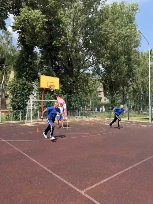 Батырлыкка әзерлек: Яшел Үзәннең МЧС хезмәткәрләре ГТО нормативларын тапшырды