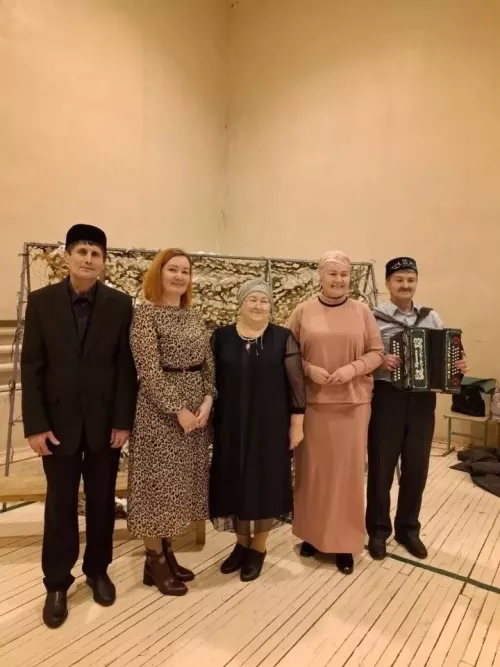 Үзең киттең, калды моңнарың: Камил абый Хәлиуллин истәлегенә