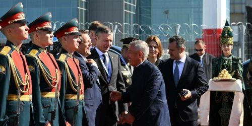 РФ Чит ил эшләре министрлыгы Казан аэропортында кунакларны каршы алу стандартын үрнәк итеп куйды