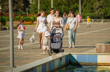 Хезмәт министрлыгы Татарстан гаиләләренә социаль ярдәм чаралары турында хәбәр итте