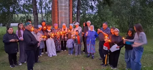 Олы Шырдан авылында «Хәтерләү - яшәү өчен кирәк» исемле митинг һәм «Хәтер шәме» акциясе узды