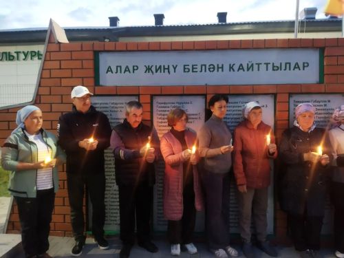 Олы Ачасыр авылында «Хәтер шәме» акциясе узды