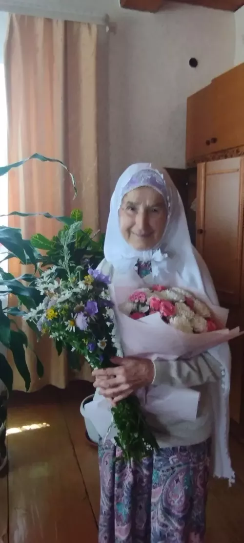 Күгәй авылында яшәүче Хәлимә Җәләлиева бүген күркәм юбилеен билгеләп үтә