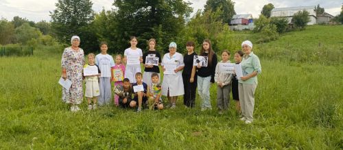 Наркотикларга каршы көрәш көне уңаеннан Бакырчы авылында фельдшер белән әңгәмә узды