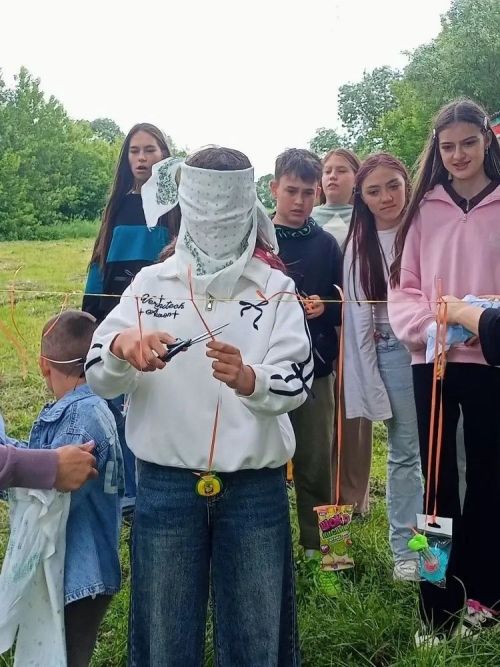 Олы Шырдан авылы мәдәният йортында «Балалар күңелле яшиләр» дигән балалар Сабантуе үтте