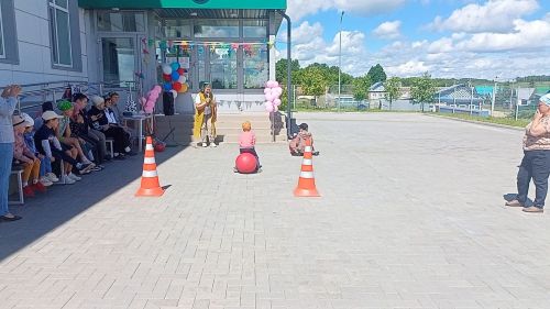 Олы Ачасыр мәдәният йортында Балаларны яклау көнендә матур бәйрәм булып узды