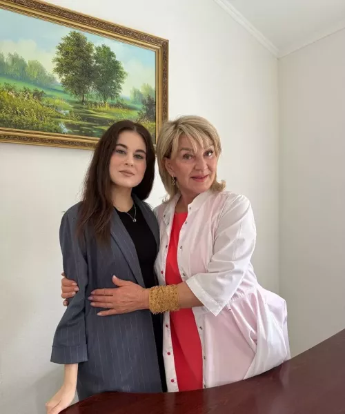 «Мин һәрвакыт балаларны коткарырга теләдем»: Гомерен медицинага багышлаган табиб Равилә Мостафина белән әңгәмә