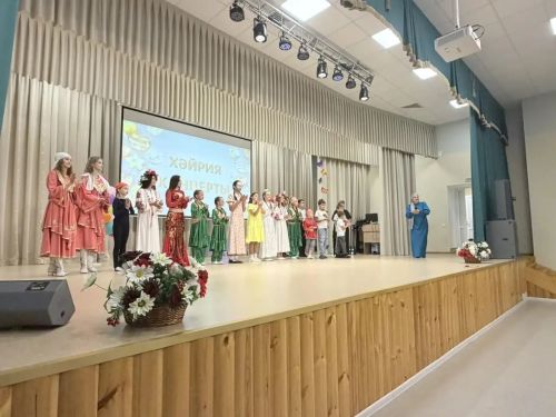 Ачасыр мәдәният йортында зур хәйрия концерты узды