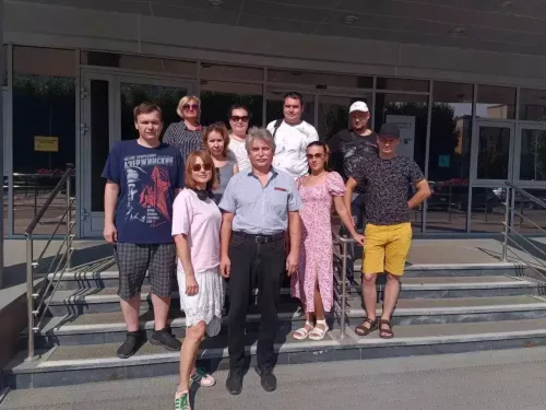 Яшел Үзәннән Республика кан тапшыру үзәгенә донорлар төркеме юл алды
